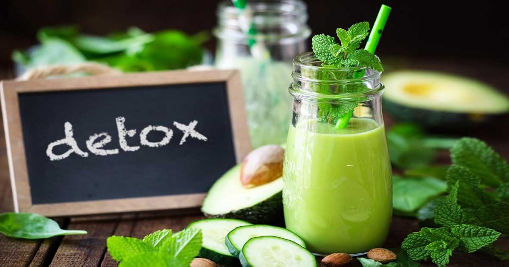 detox with greens